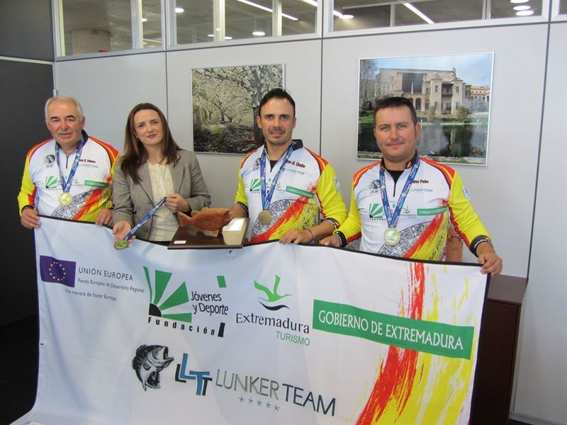 Extremadura destinará 300.000 euros al impulso del turismo de pesca en 2015 a través de un plan específico