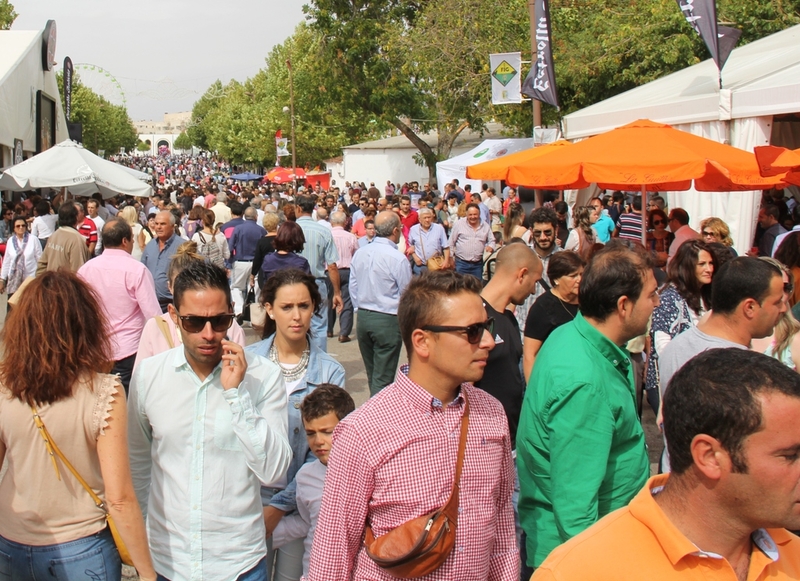 El sábado fue el día de ''mayor afluencia de público'' en la Feria de Zafra de los últimos años