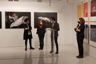 Una reflexión sobre la migración a través de la fotografía, el vídeo y la instalación, protagonista de la nueva exposición en la Sala El Brocense