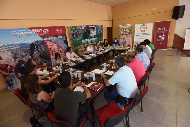 Navalvillar de Ibor acoge el I Foro de alcaldes y alcaldesas del Geoparque Mundial de la UNESCO Villuercas-Ibores-Jara