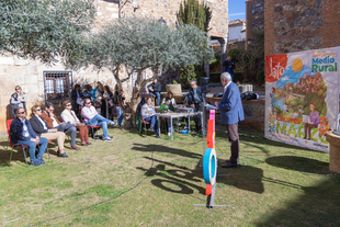 Ms de 600 personas venidas de los pueblos de la provincia se preparan para el Desfile de Fiestas en JATO 2023