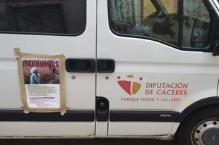 Furgones de la Diputacin de Cceres transportan material para ayuda a Marruecos