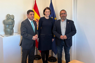 El presidente de la Diputación de Cáceres y de FELCODE se reúne con la Secretaría de Estado de Cooperación Internacional