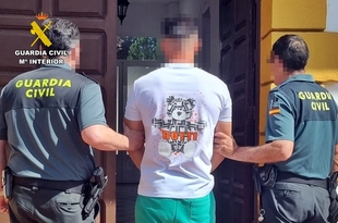 La Guardia Civil detiene a un vecino de Aceuchal que estafó casi 5.000 euros a uno de sus vecinos  