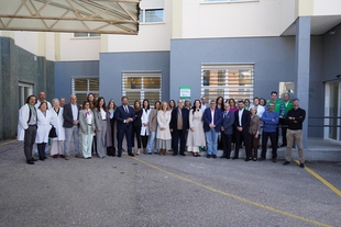 La consejera de Salud inaugura el nuevo Hospital de Día Oncohematológico de Zafra, cuya inversión es de 600.000 euros