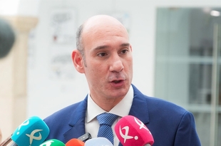El PP pide a Gallardo que entregue su acta de diputado tras su 'inadmisible' ataque a la Justicia