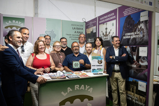 La Feria Rayana se convierte en un ejemplo de que “otro modelo de convivencia es posible” 