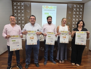 La Feria del Melón de La Albuera pone en valor este producto con talleres de coctelería o degustaciones de tapas frías
