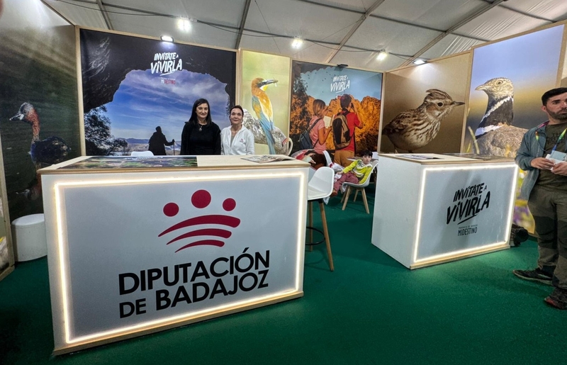 La Diputación de Badajoz, presente en la XXI Feria Internacional de Turismo Ornitológico (FIO)