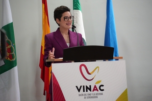 La presidenta de la Diputación reivindica el potencial del sector agroalimentario en la inauguración de VINAC en Almendralejo