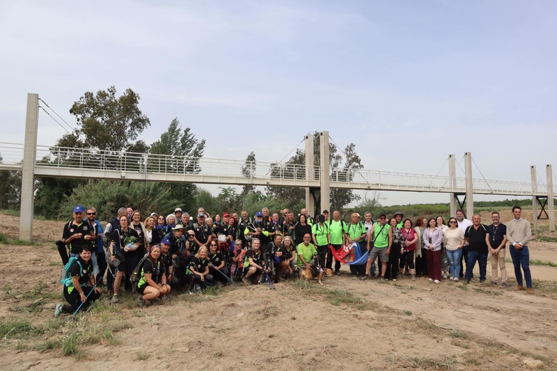 Reforzada la seguridad y el valor histórico del Camino Mozárabe de Santiago con una pasarela peatonal sobre el río Búrdalo