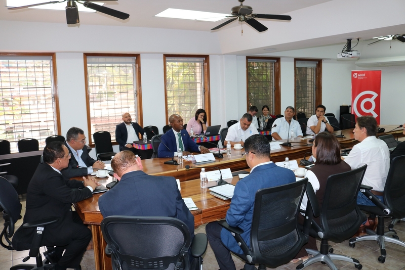 FELCODE inaugura la tercera edición del curso de gestión de residuos sólidos para fortalecer las capacidades de los municipios hondureños