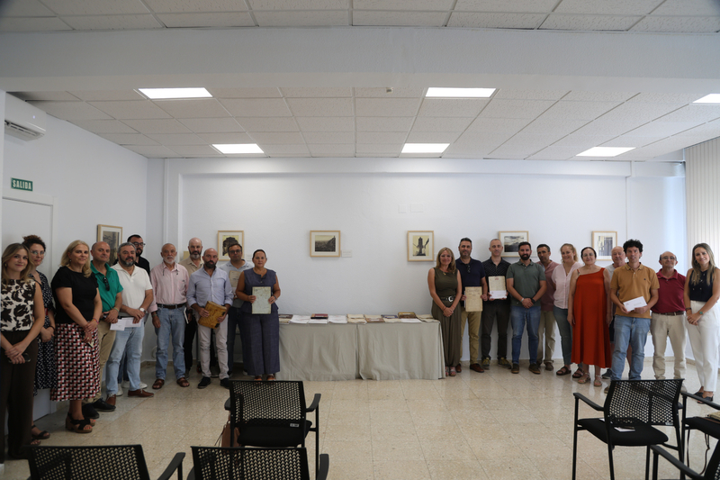 25 ayuntamientos de la provincia de Badajoz aseguran su 'tesoro documental'