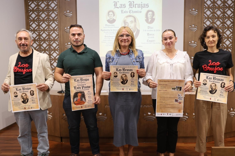 Villar del Rey se reencuentra con sus raíces en la Fiesta de Las Luminarias y la representación teatral de ‘Las Brujas’
