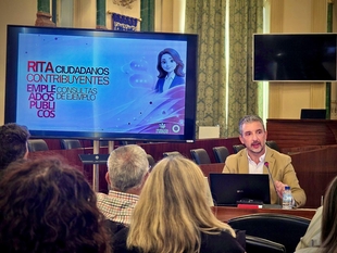 Alcaldes y alcaldesas de la provincia conocen las utilidades de Rita, la agente virtual de la Diputación