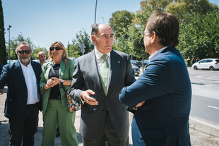 Fernández Vara resalta el liderazgo de Extremadura en la generación de energías limpias