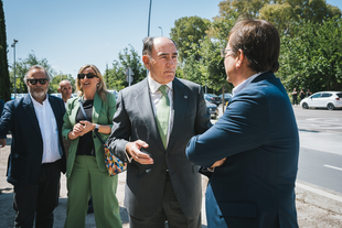 Fernndez Vara resalta el liderazgo de Extremadura en la generacin de energas limpias