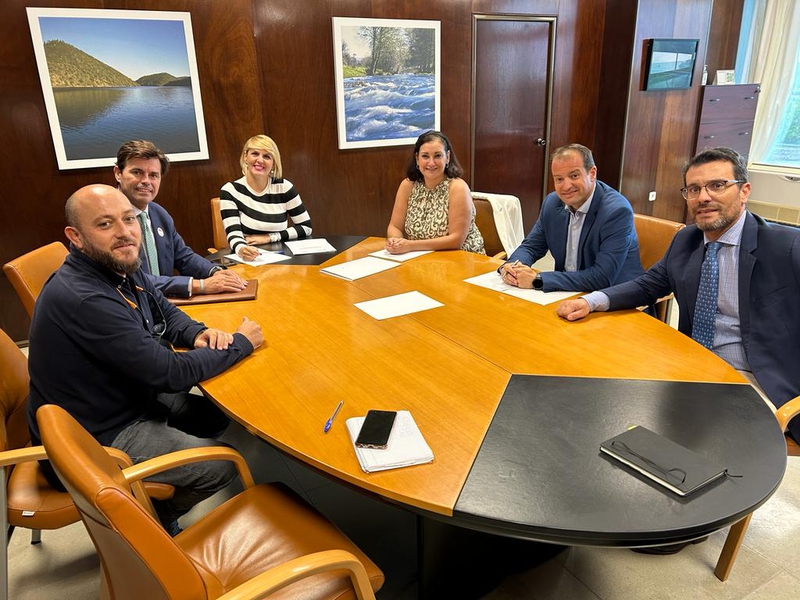 La Asociacin Extremea de la Empresa Familiar muestra su disposicin a trabajar unidos con la Junta para generar ms riqueza en la regin