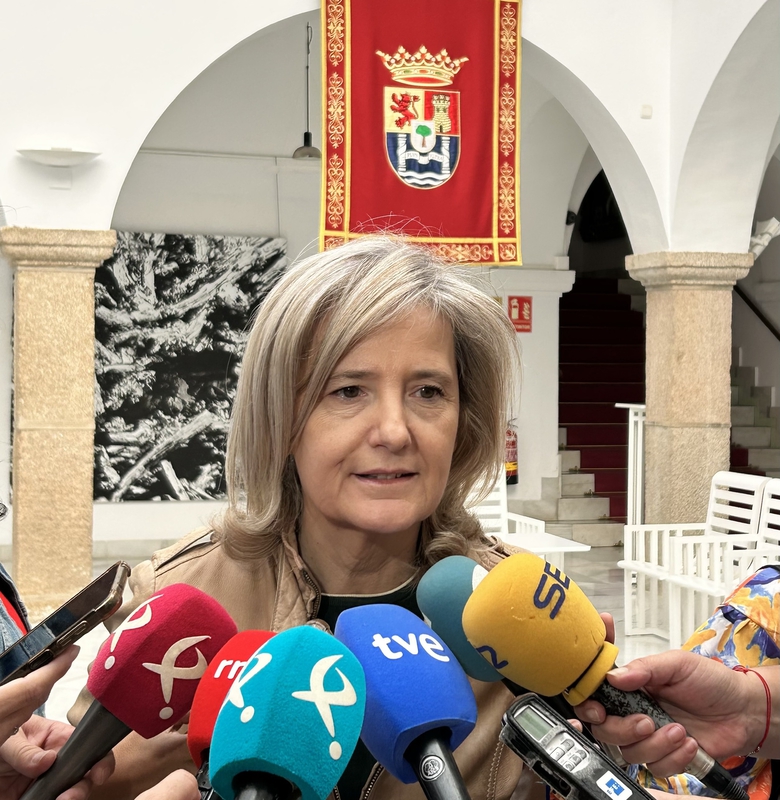 Victoria Bazaga: ''Voy a luchar para que Extremadura no pierda ni un cntimo''