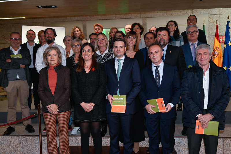 Abel Bautista lamenta que Extremadura no es una prioridad para el Gobierno central y le insta a que aumente la inversión en la región