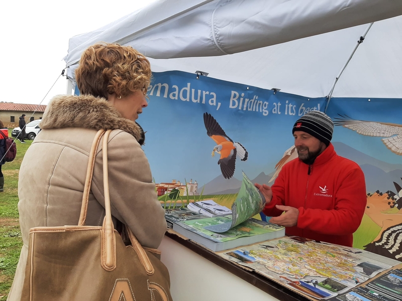 Más de 500 personas participan en las actividades del 15º Festival de las Grullas