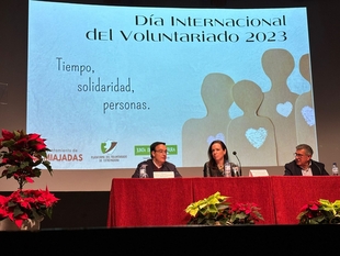 La consejera de Salud destaca el incansable esfuerzo que realizan los voluntarios al servicio de la ciudadanía
