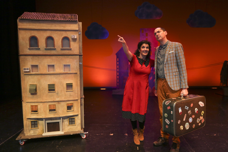 La Sala Trajano programa 'Debajo del tejado', una comedia sobre las cosas cotidianas 