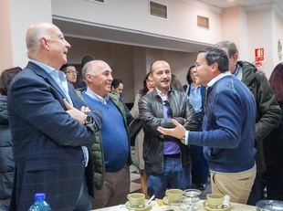 Gallardo apremia al Gobierno a acelerar la autovía Badajoz-Huelva y a la Junta la Jerez-Zafra