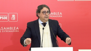 El PSOE registra en la Asamblea una propuesta de ley para blindar la vivienda pública en Extremadura