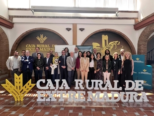 Más de 70 vinos de 16 bodegas participan en la cata de los Premios Espiga Vino DO Ribera del Guadiana de Caja Rural