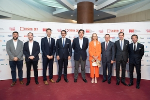 Más de 300 líderes empresariales se reúnen en Badajoz en los Premios PEC, con la Infanta Elena como madrina