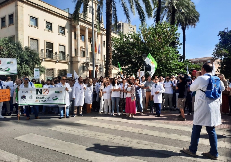 Simex cifra en más de un 65 por ciento el seguimiento de la huelga de médicos en Extremadura