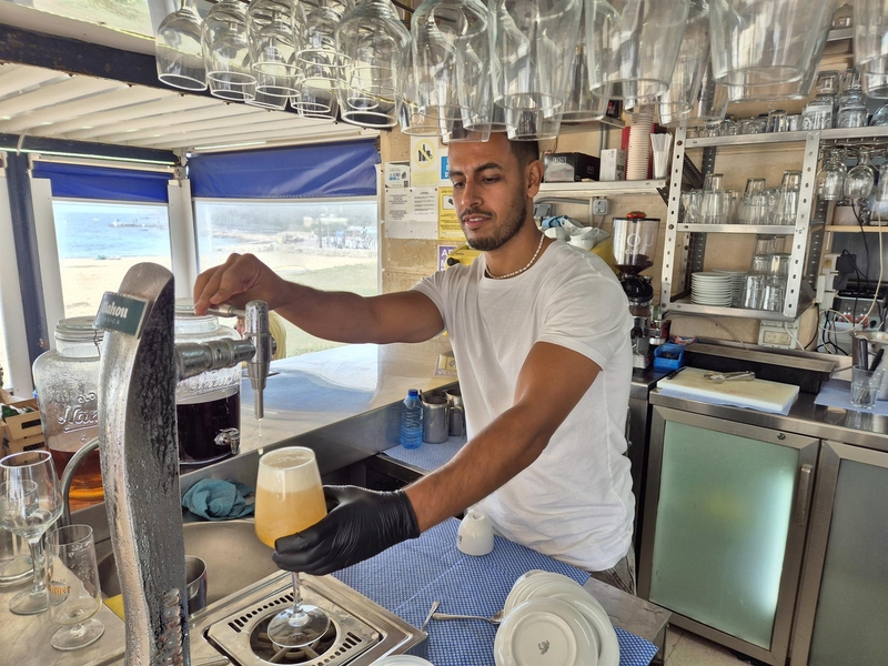 El empleo en hostelería y agencias de viaje baja un 0,2% en agosto en Extremadura y supera los 29.600 afiliados
