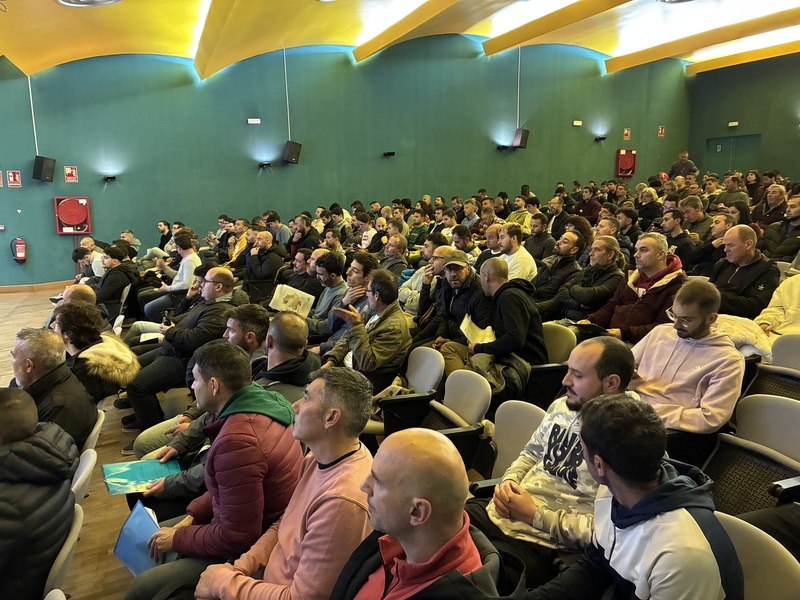 La Junta celebra el llamamiento masivo para las 138 plazas de bomberos forestales durante todo el año recién creadas