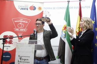 María Guardiola visita Salón Gourmets y entrega el Premio a la Excelencia Picota del Jerte 2026 a Guillermo Gracia