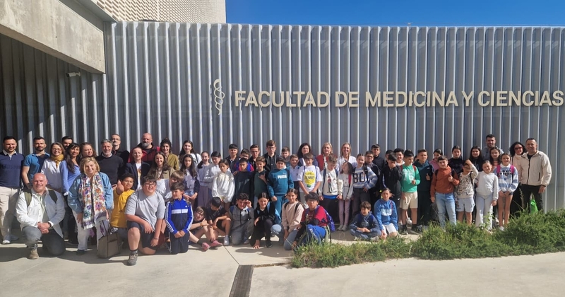Un millar de escolares extremeños participan en el programa 'Desayuna con la Ciencia + Cultura Emprendedora'