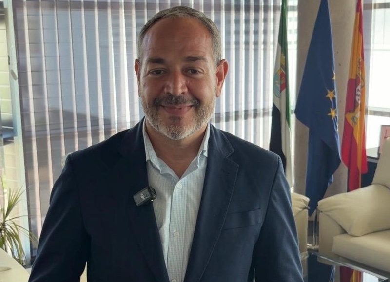 La Junta exige a España un compromiso firme y promueve la colaboración con Portugal para avanzar en la conexión Madrid-Lisboa por la EX-A1