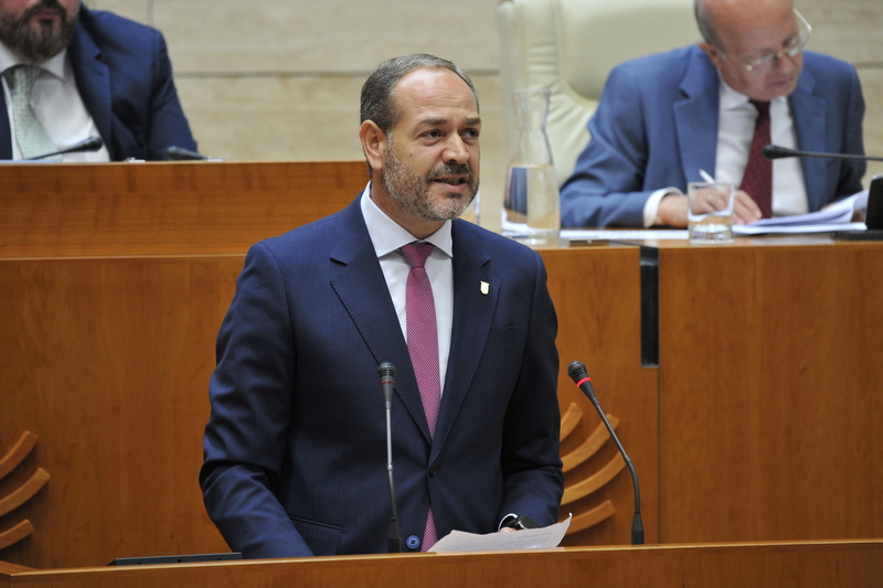 La Junta insta al Gobierno de España a desbloquear la conexión internacional de la EX-A1