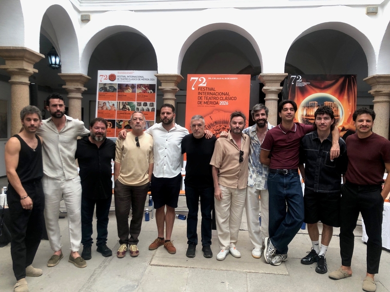 El Festival de Mérida acoge 'Cómicos de Roma', de David Mamet, un homenaje al mundo actoral protagonizado por Fernando Tejero