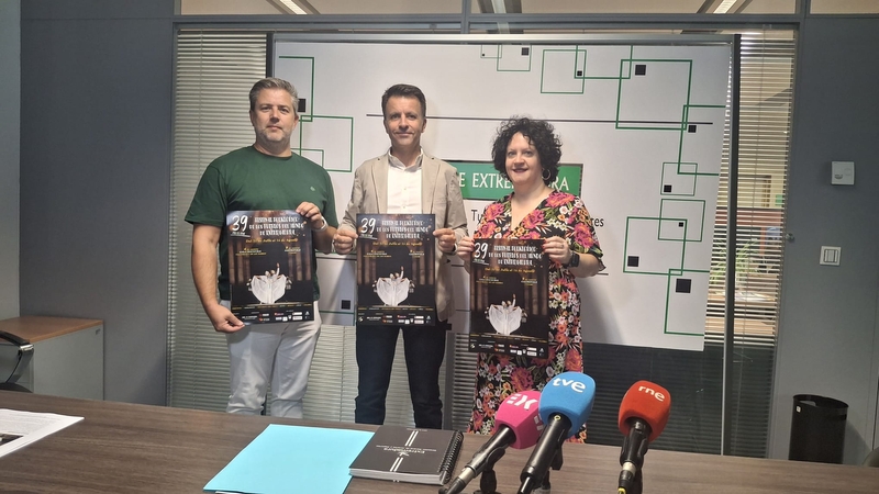 La XXXIX edición del Festival Folklórico de los Pueblos del Mundo llegará a 77 localidades con agrupaciones de siete países