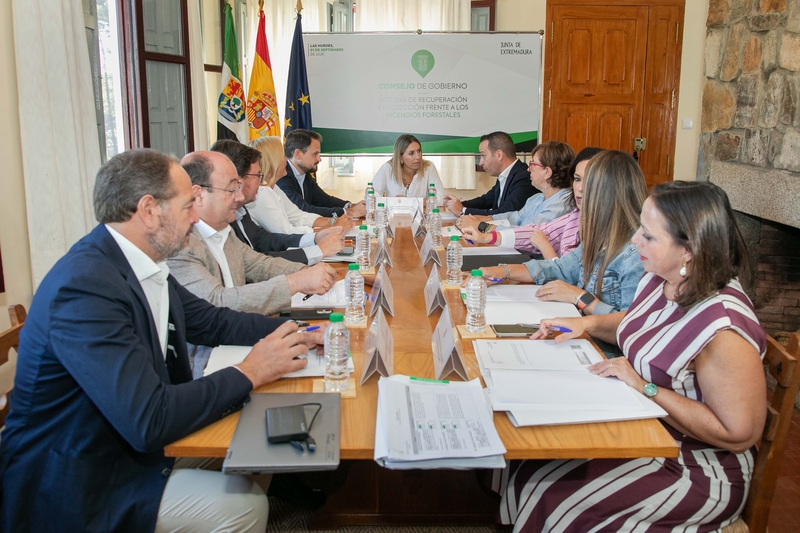 La Junta destina más de 10 millones de euros a recuperar las zonas afectadas por los incendios y reforzar la prevención