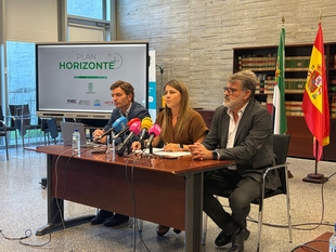 Educación y los sindicatos PIDE, CSIF, AMPE y UGT presentan el 'Plan Horizonte +' para mejorar las condiciones del profesorado