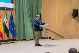 La Junta pide al Gobierno de España que rectifique unas políticas que perjudican al campo extremeño